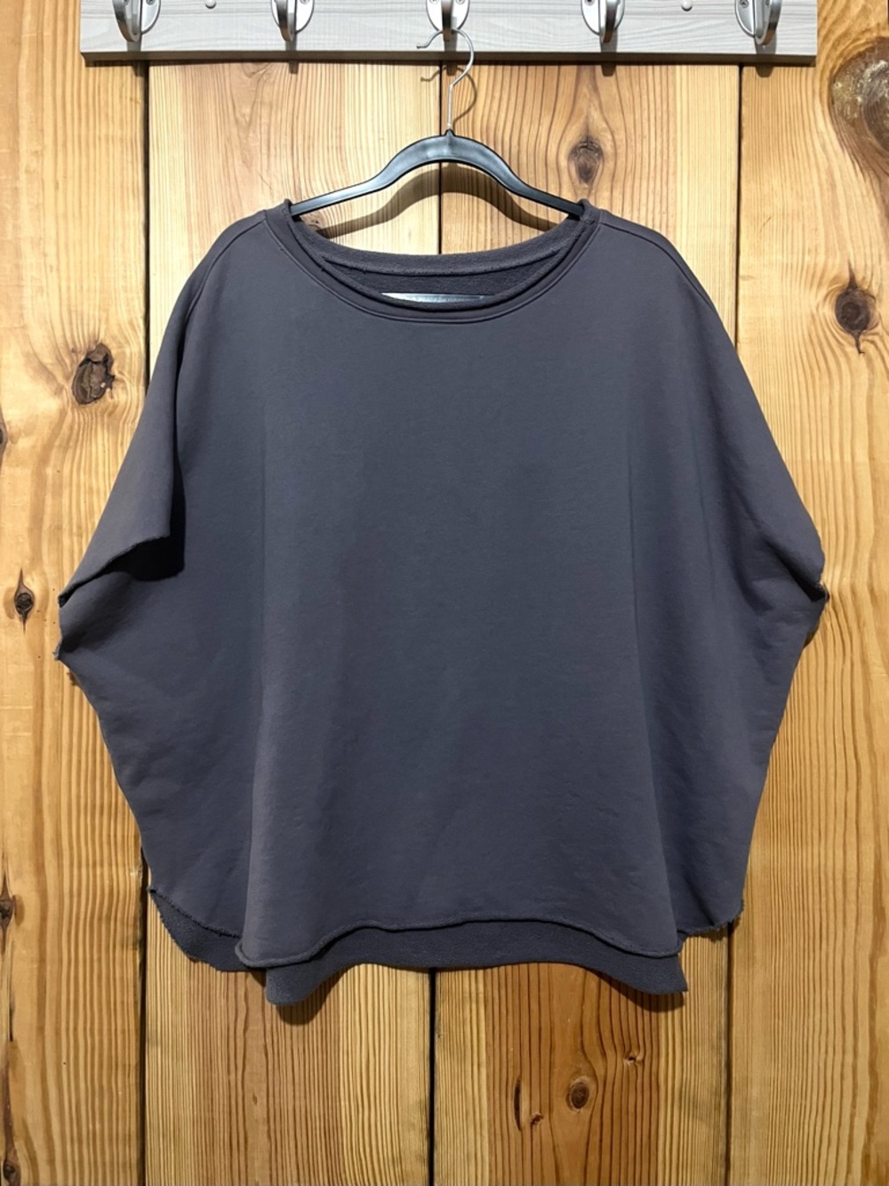 Frank & Eileen Olive Original Capelet Grey Melange Triple Fleece OS
